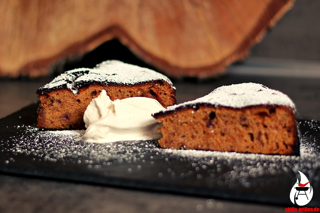 Dattelkuchen mit Weizenbier-Eis