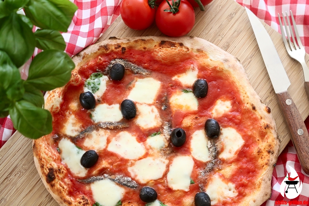 Pizza Sardellen