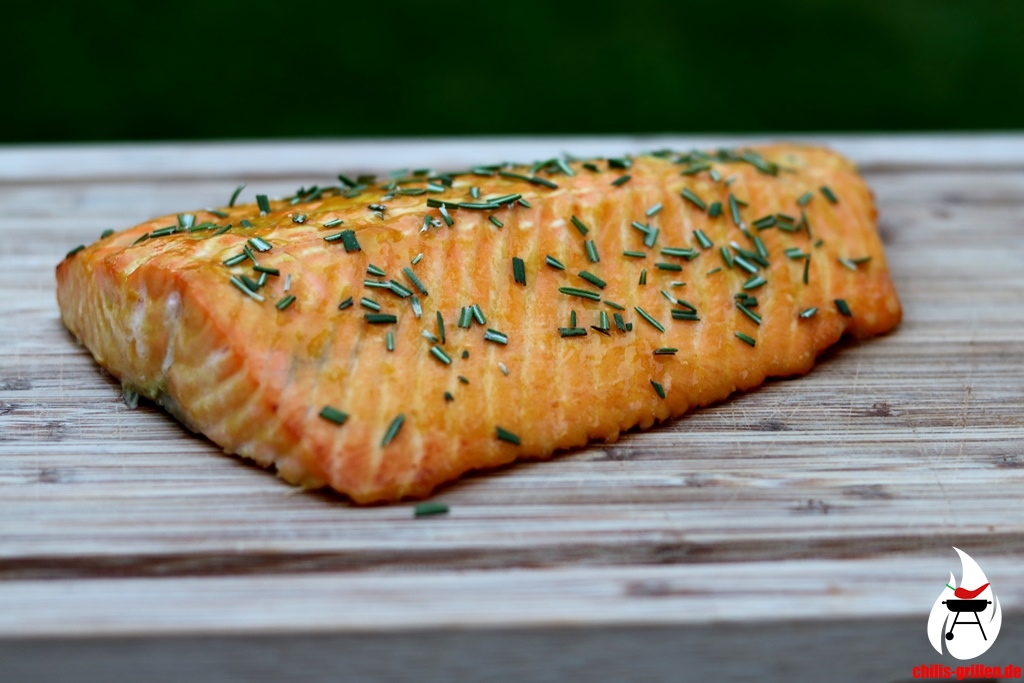 Lachs von der Zedernholzplanke