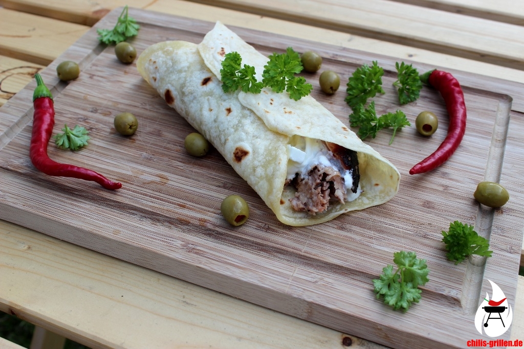 Greek Pulled Pork Wraps
