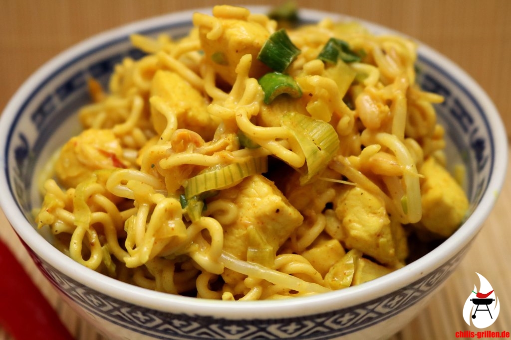 Curry-Nudeln