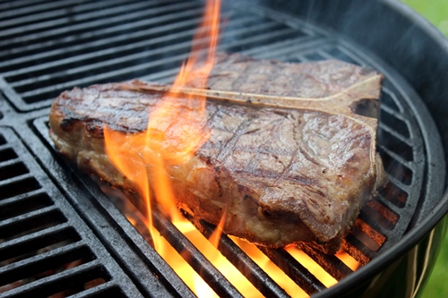 Wie grillt man das perfekte Rindersteak?