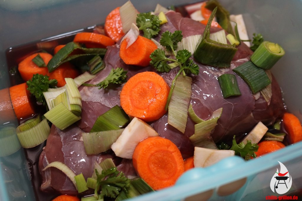 Rehkeule Mit Rotwein SoßE - Rezepte Suchen